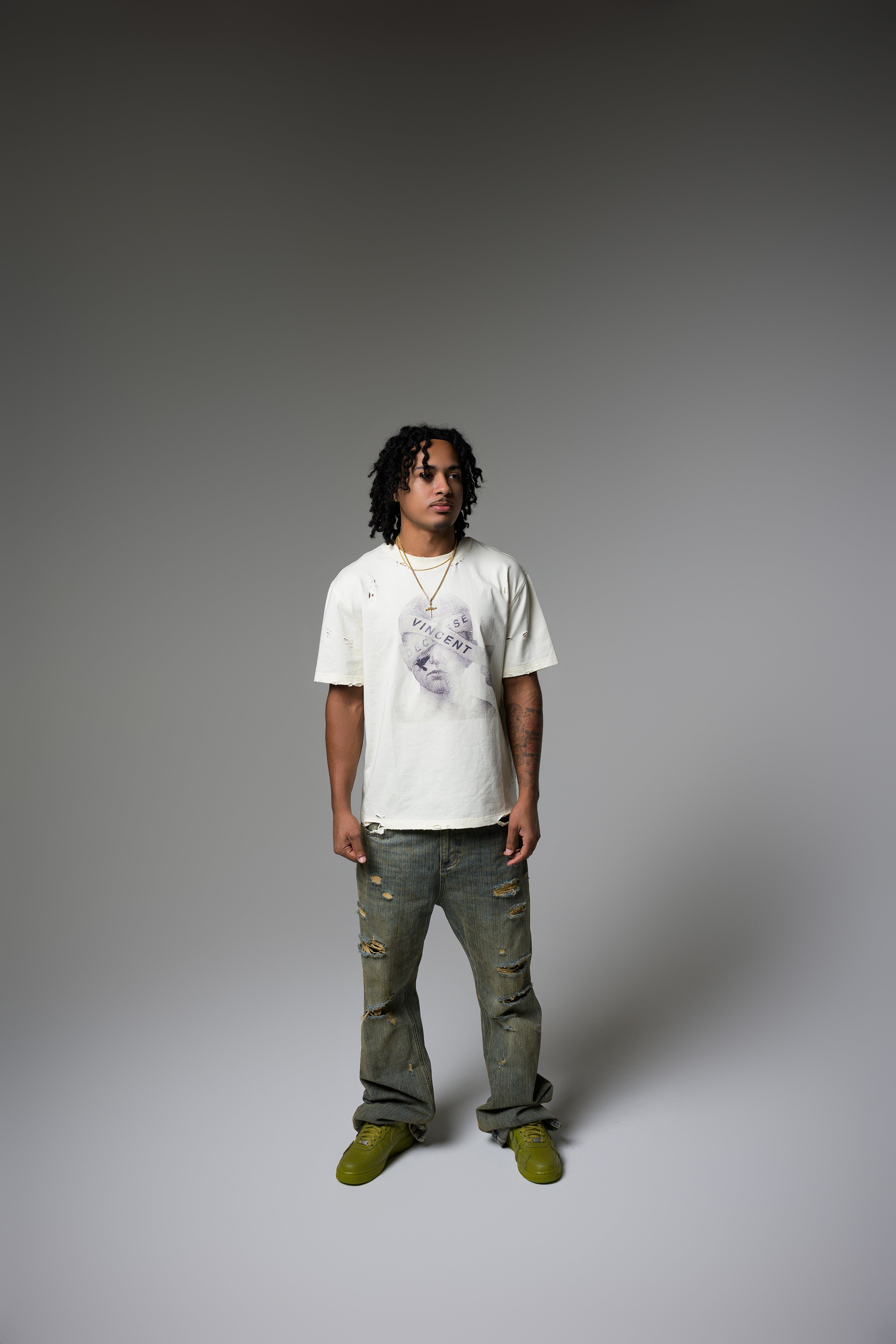 BLINDFOLD TEE