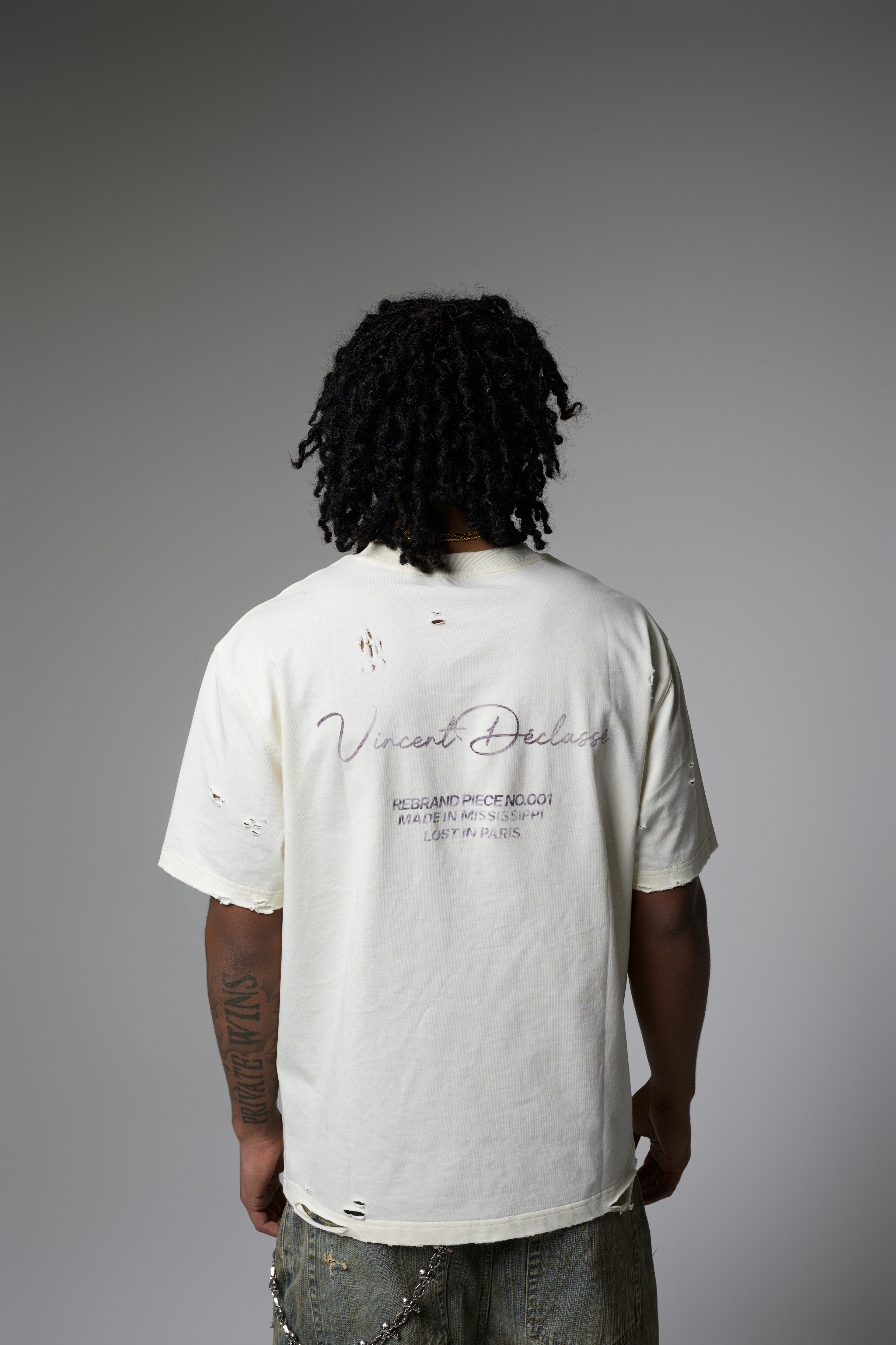 BLINDFOLD TEE